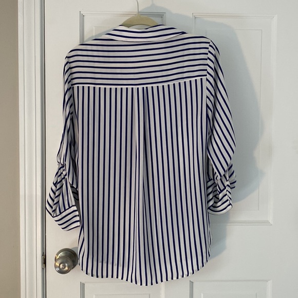 Express Blouse - Picture 3 of 3